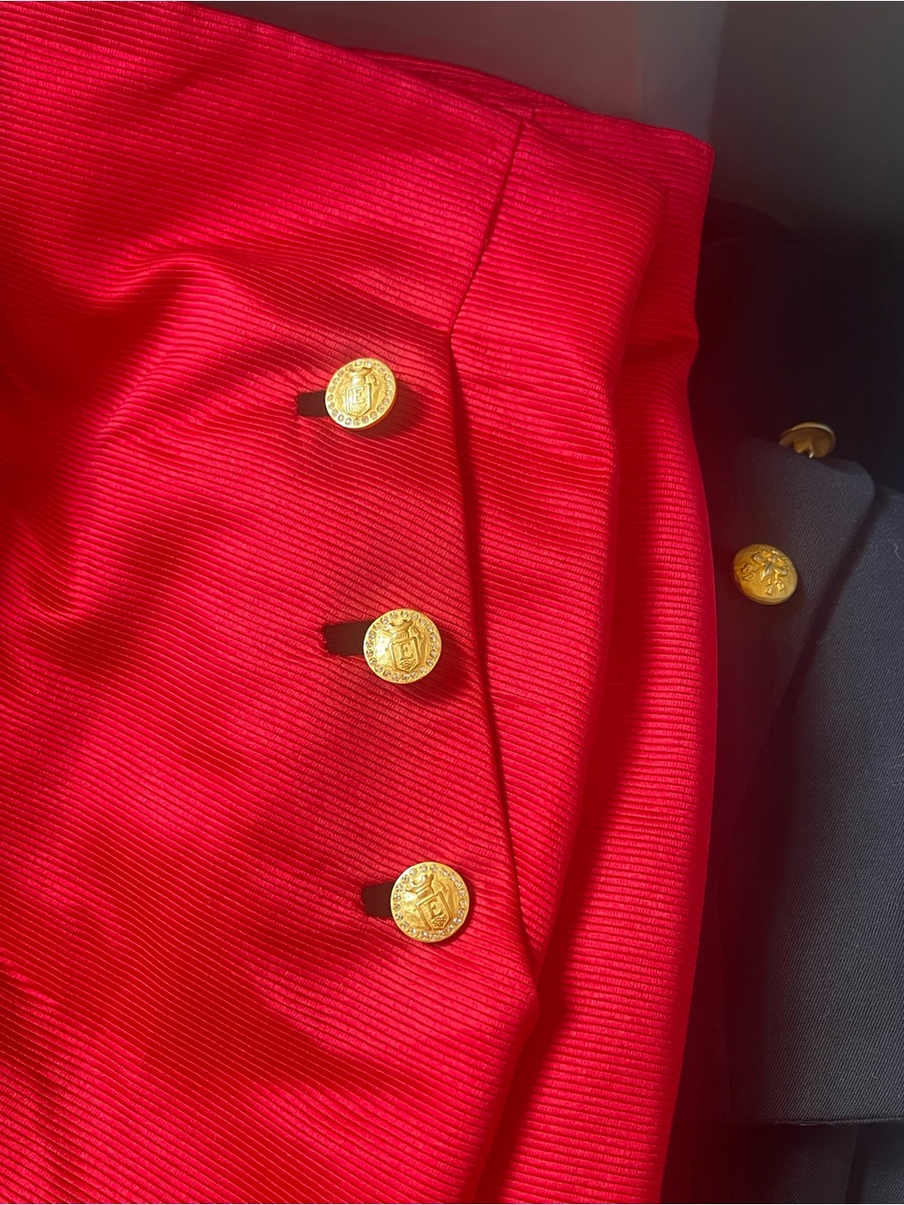 Escada Vibrant Red Mini Skirt with Gold Button Detail - Picture 10 of 11